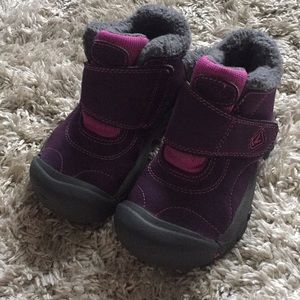 Keen kids boots